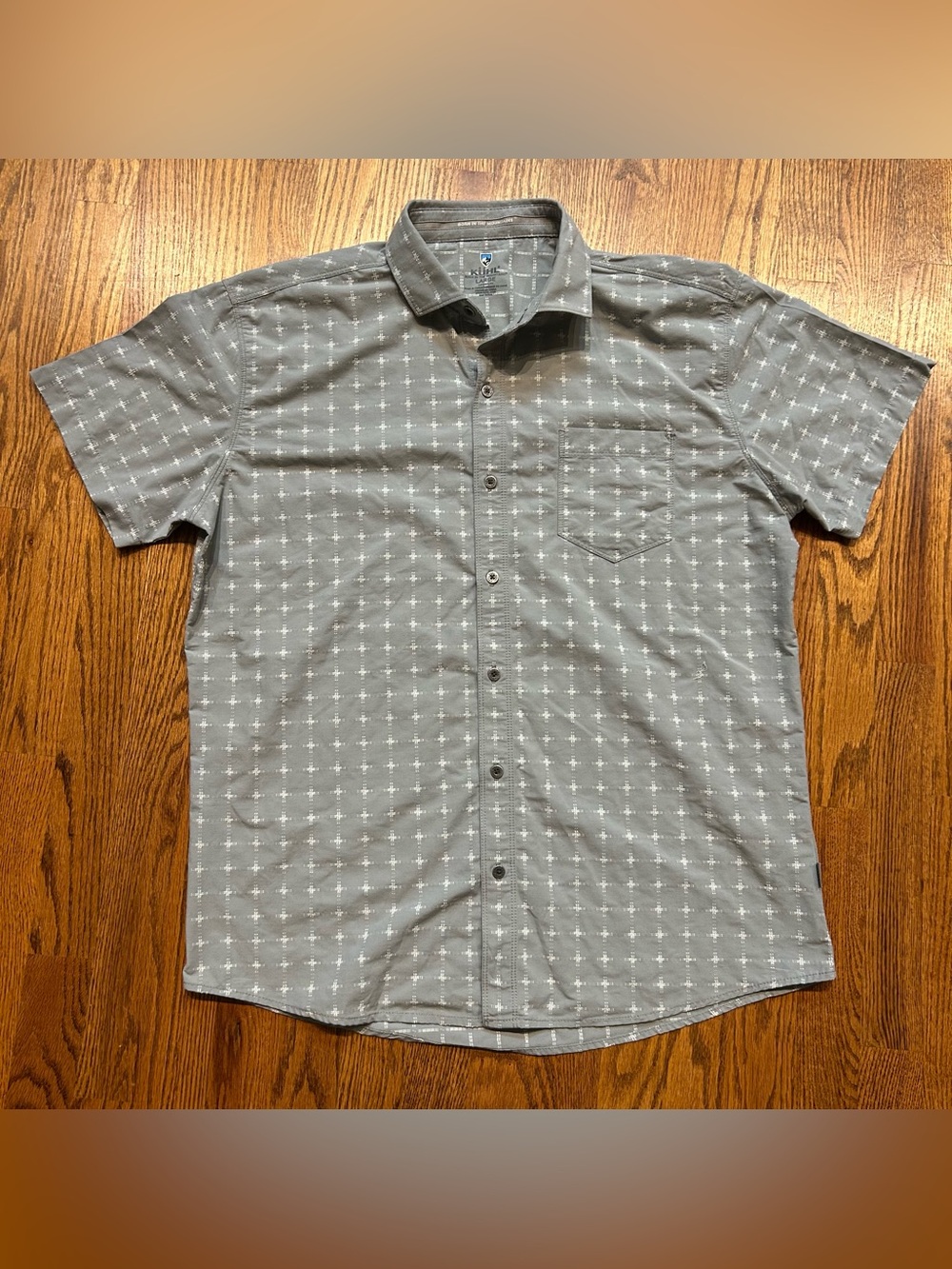 KUHL Intrepid Metal Button Short Sleeve Up Shirt Men’s Large Hiking Outdoors